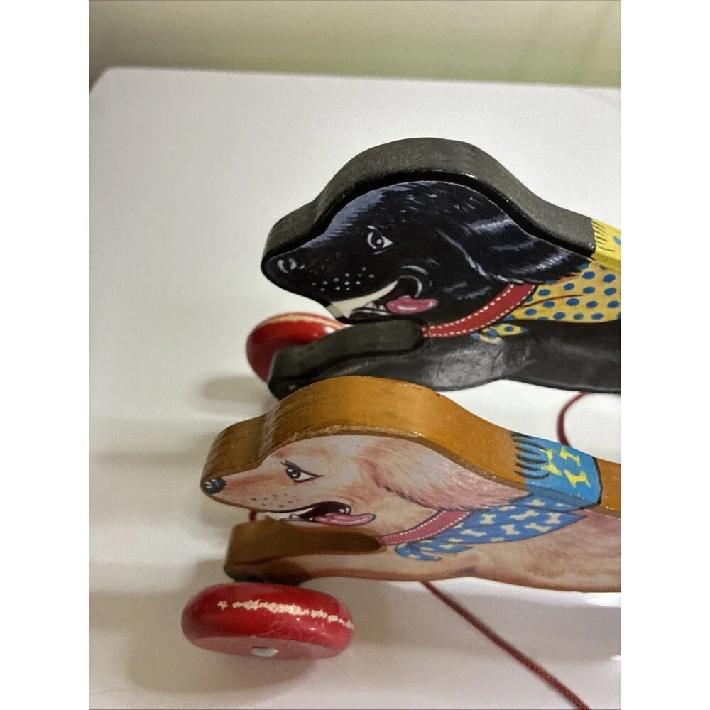 Vintage Schylling Wooden Dogs Pull Toy Black Lab Golden Retriever Racing Bell
